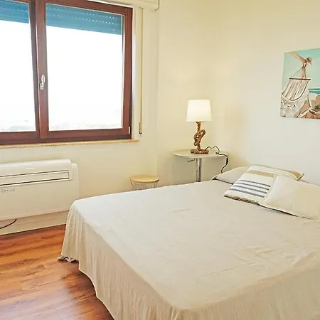 Apartment Grattacielo Marinella 13° Piano *
