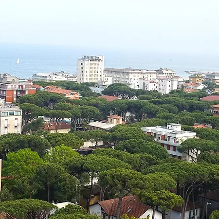 Grattacielo Marinella 13° Piano *
